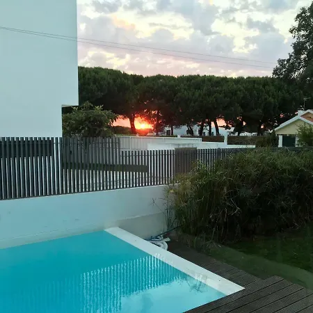 別荘 Casa Do Pinheiro